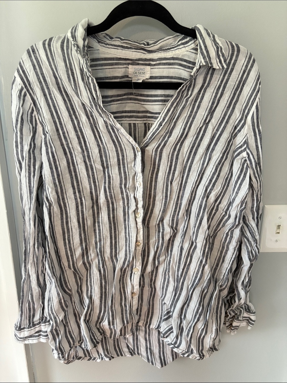 Sigrid Olsen Women’s White and Navy Blue Striped Button-Down Shirt Size L
